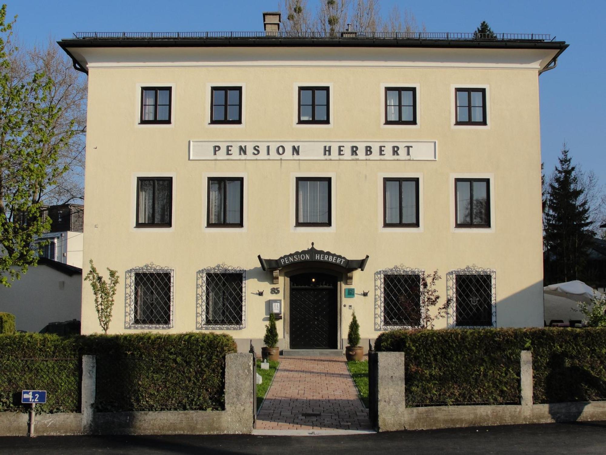 זלצבורג Hotel Pension Herbert מראה חיצוני תמונה